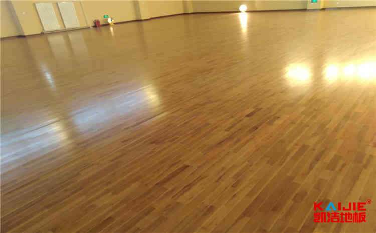 常用的體育場(chǎng)館木地板廠商