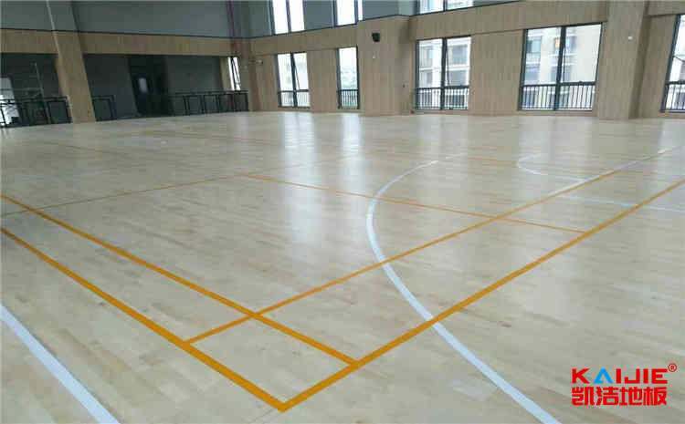 五角楓體育館木地板雙層龍骨結構
