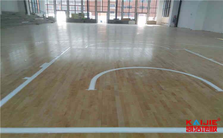 南京楓樺木實木運動地板多少錢合適