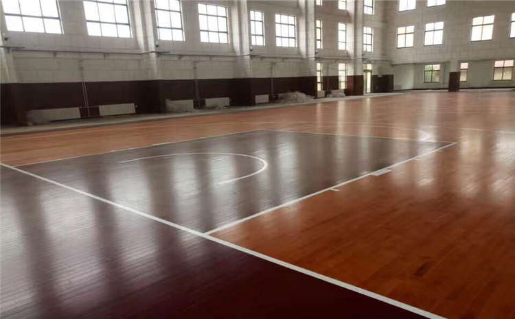 松木實木運動地板施工技術