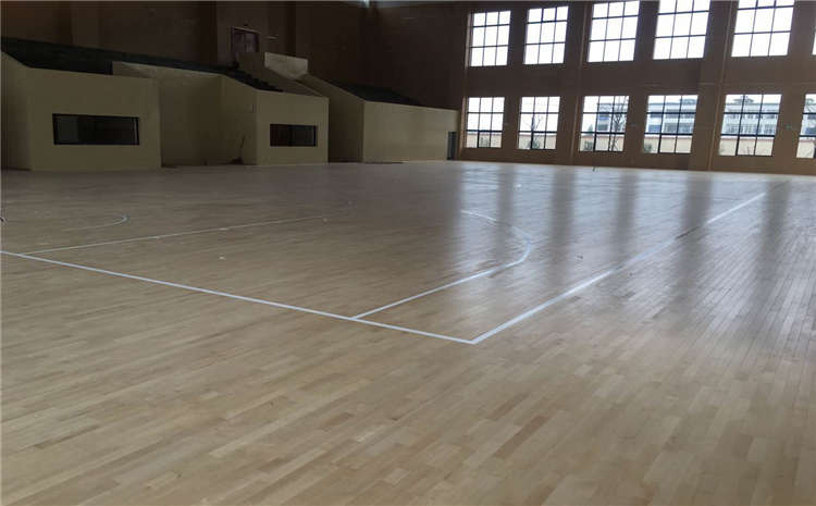 常見的實木運動地板品牌**